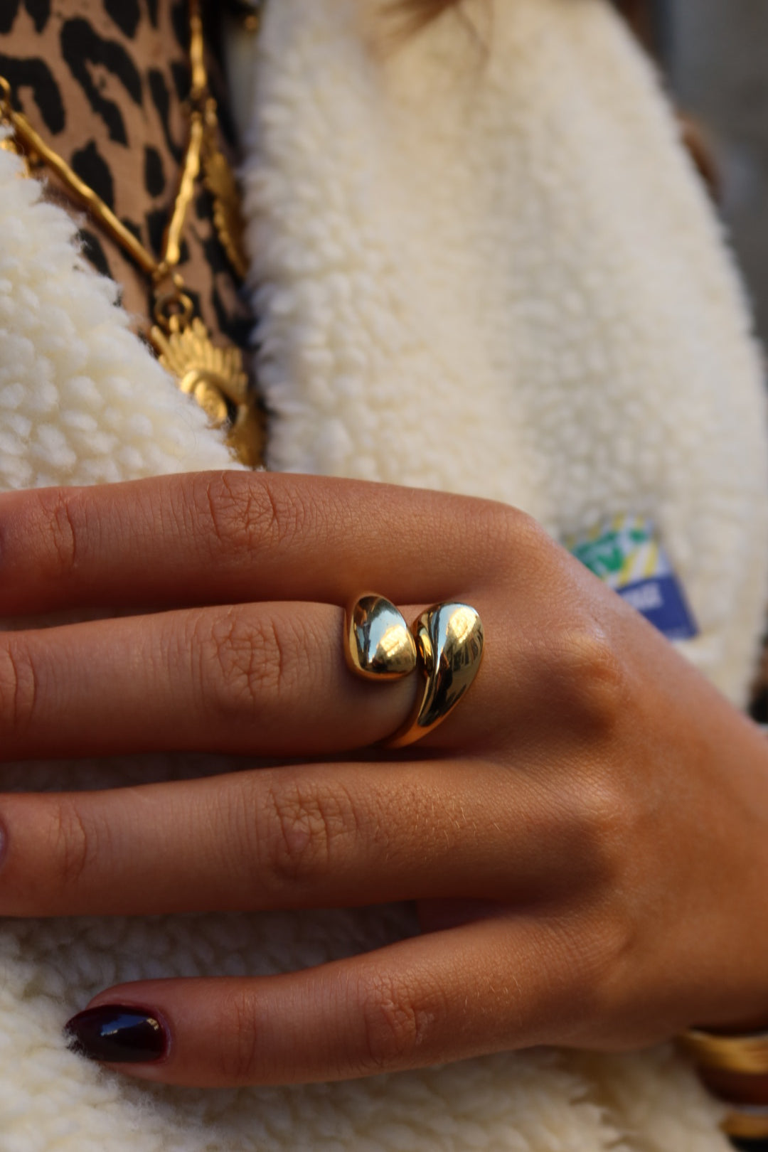 Bague Camille symétrique dorée