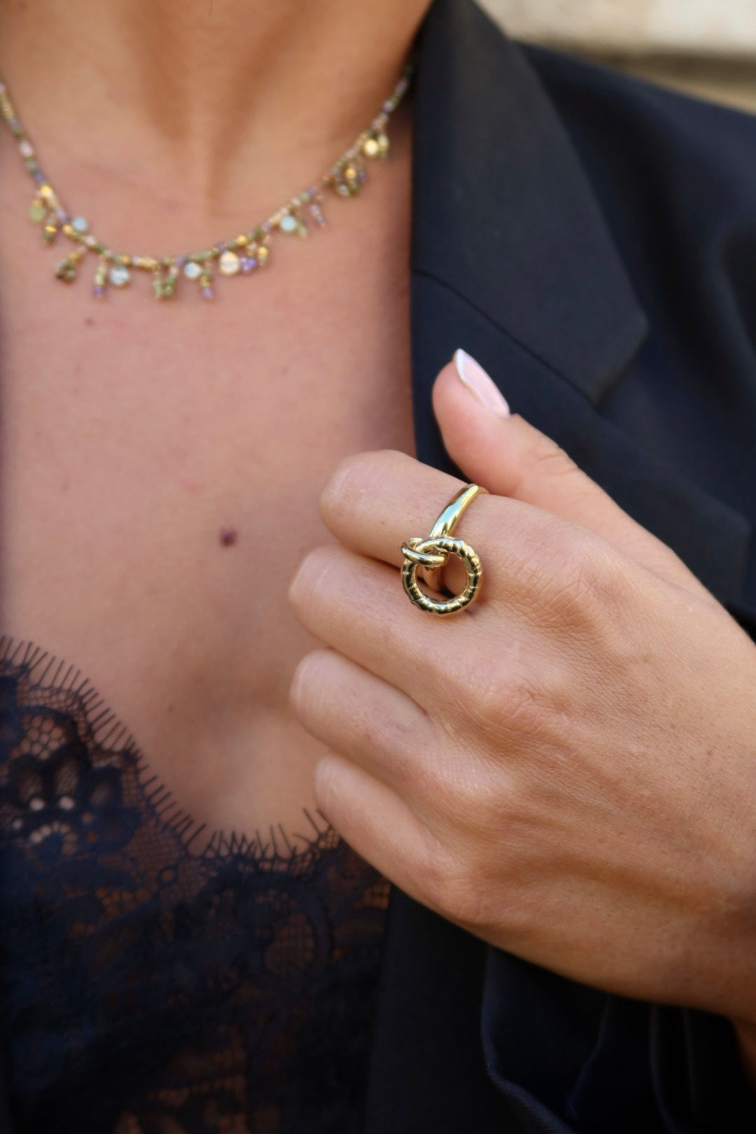 Bague Onelia dorée (pendante)