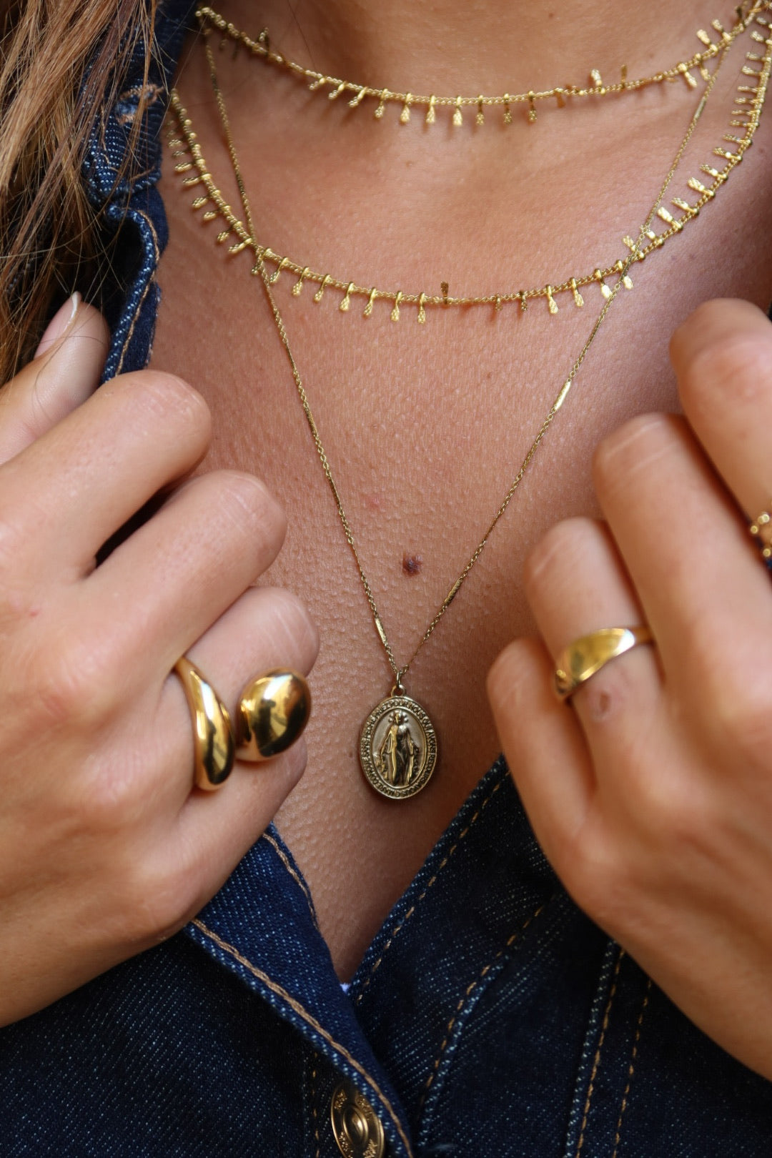 Collier madone doré