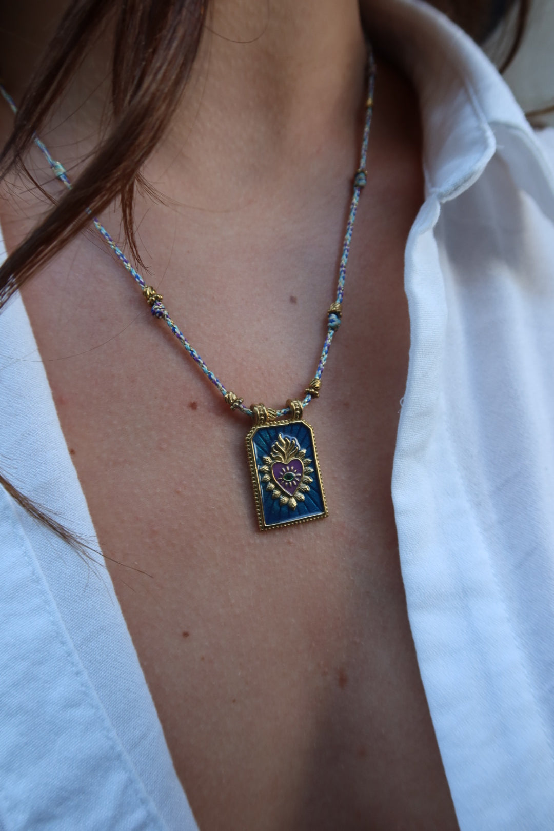 Collier Tiki bleu