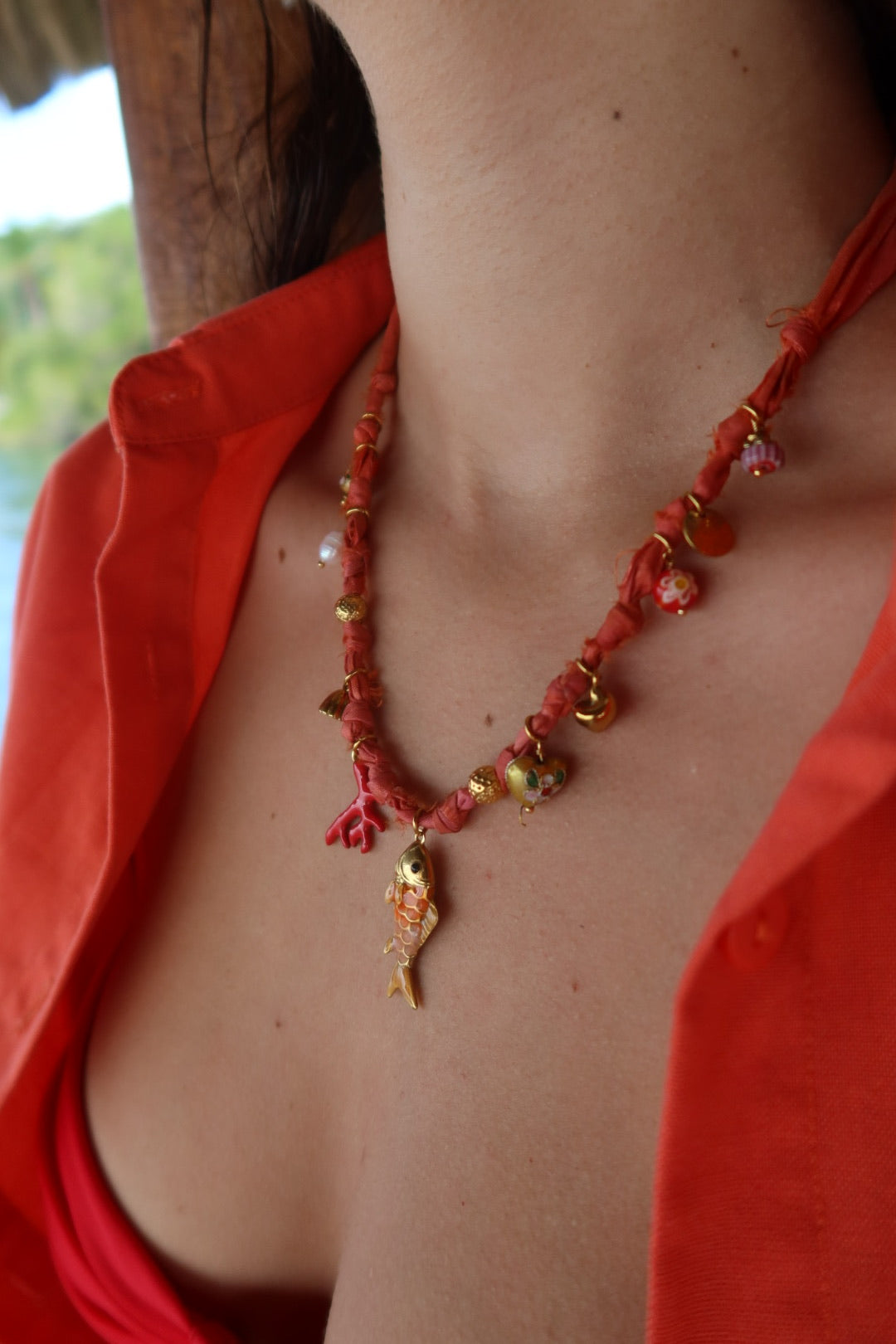 Collier corail orange