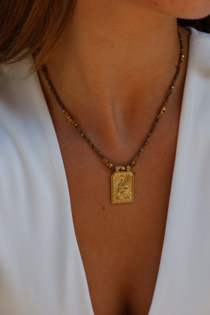 Collier con amor serpent